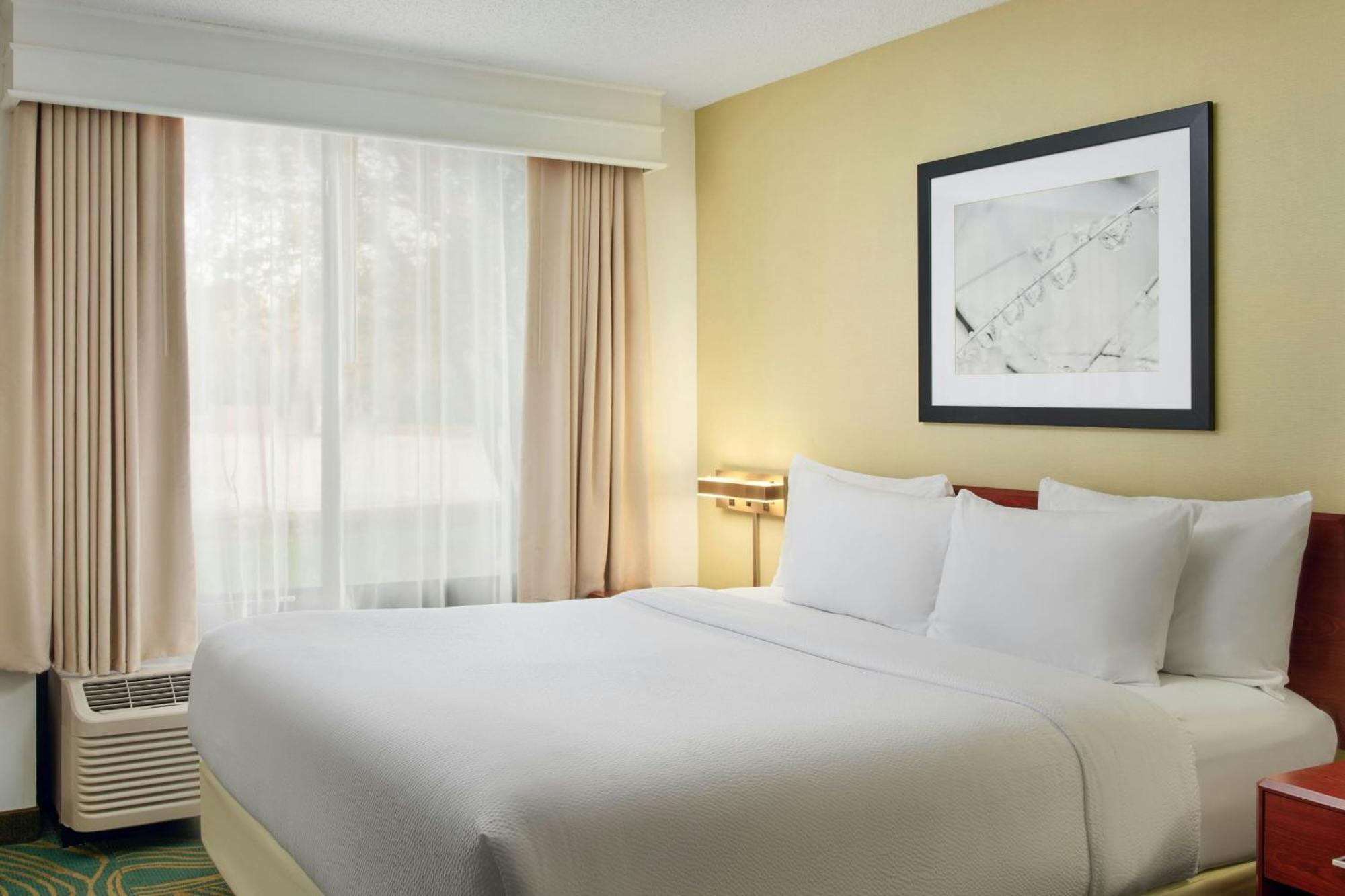 Springhill By Marriott Chicago Oakbrook Area Hotel Elmhurst